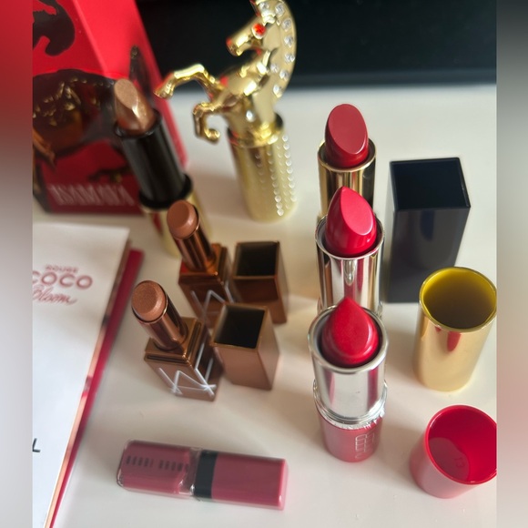 Lipstick bundle, assorted - Picture 2 of 3